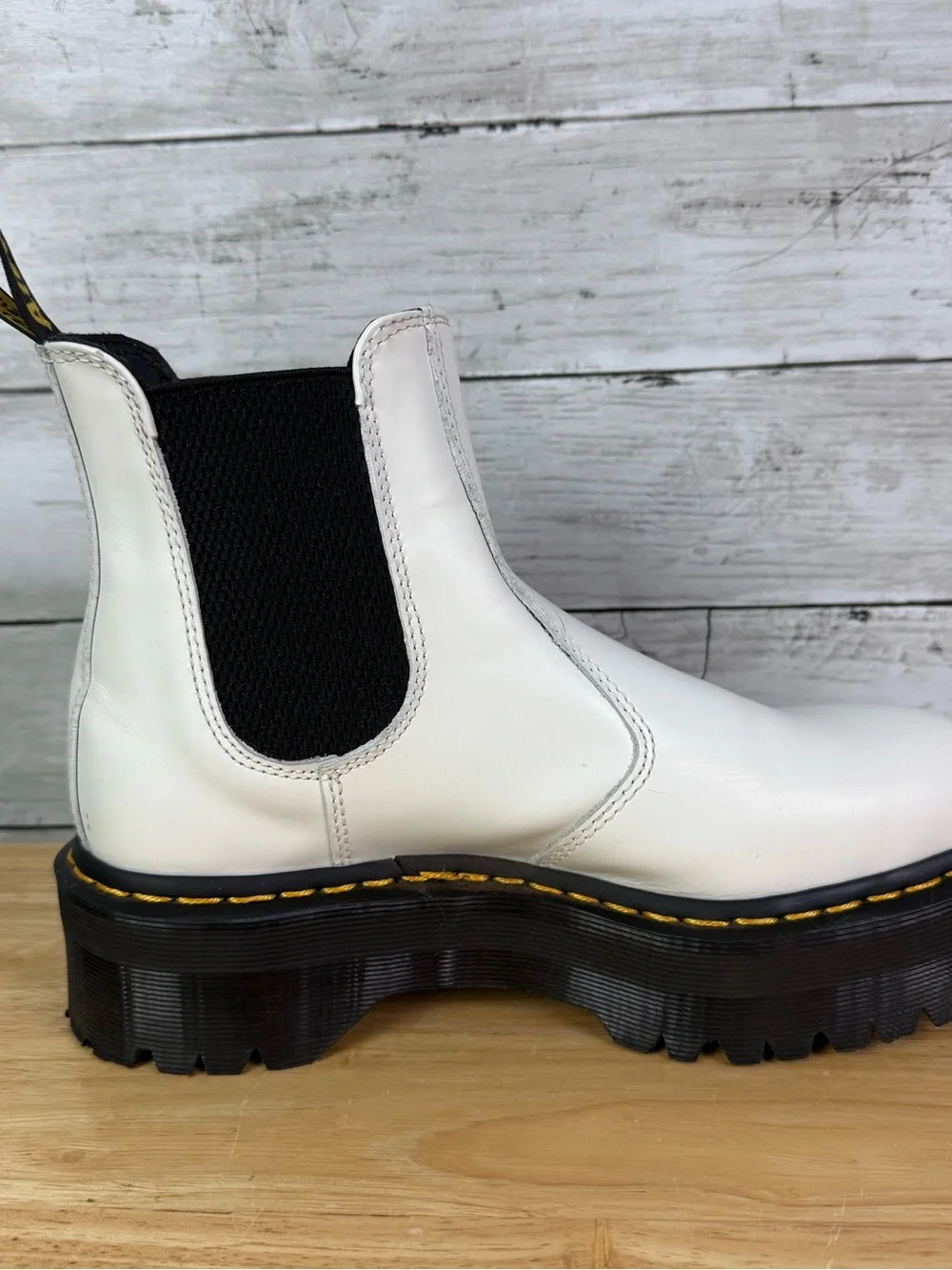 Dr Martens White Quad Platform Chelsea Boot Size 9